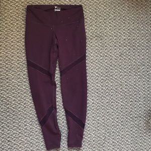 Maroon mesh leggings 7/8 length